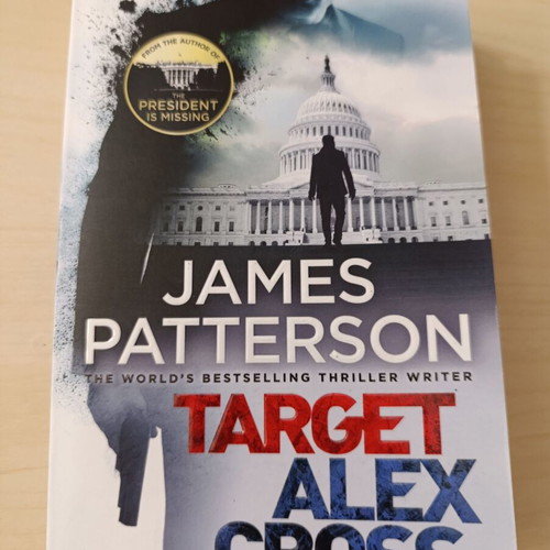 Target Alex Cross by James Patterson like new, English edition