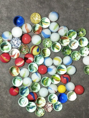Authentic collectible marbles in 3 sizes like new, pack of 96