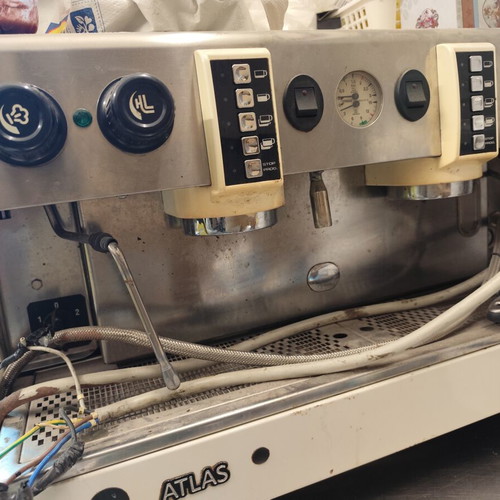 Wega Atlas professional coffee machine used with two groups