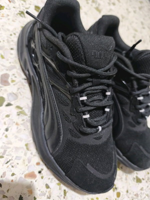 Nike women's black athletic shoes like new, size 38.5