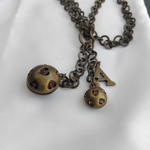 Vintage costume jewelry set used, pack of 4, bronze tone