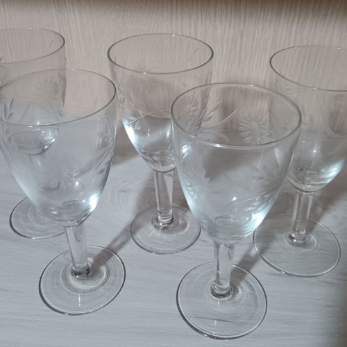 Set of 5 crystal liqueur and drink glasses used