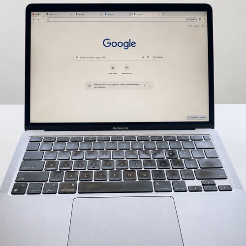 MacBook Air M1 13" 8GB RAM 256GB SSD used, 2023 model