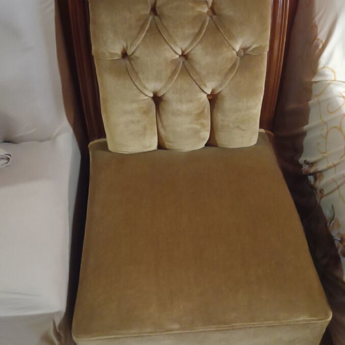Vintage living room dining chair like new
