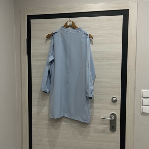 Women's dress new, turquoise, size M 38 10