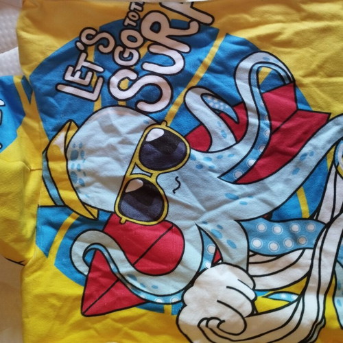 Baby beach poncho used, one size for ages 2-4