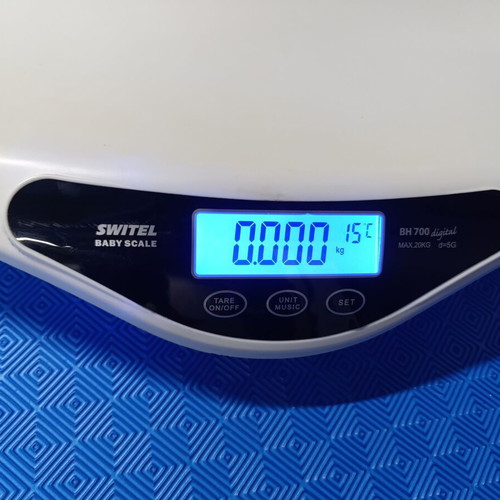 Switel BH 700 digital baby scale like new