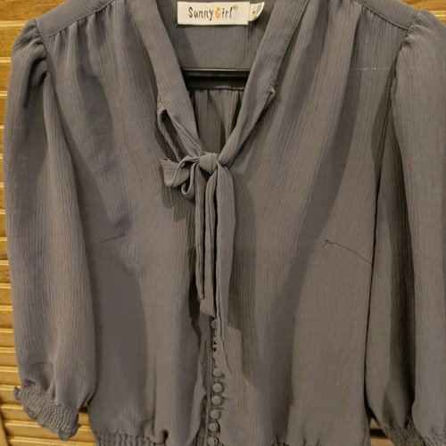 Sunny crop shirt grey like new, size S/M