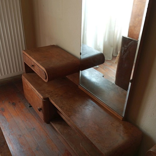 Bedroom set