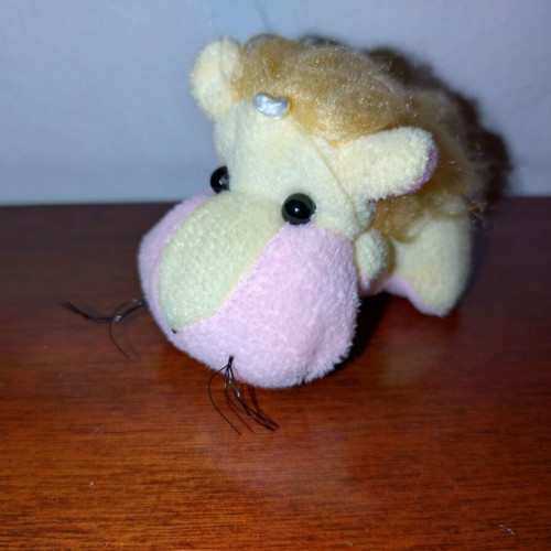 Small plush animals pack of 6 used, keychain size