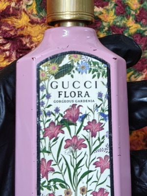 Gucci Flora Gorgeous Gardenia Eau de Parfum 50 ml used authentic