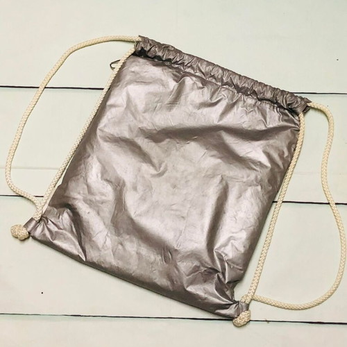 Body Shop shoulder/back bag like new, 100% nylon