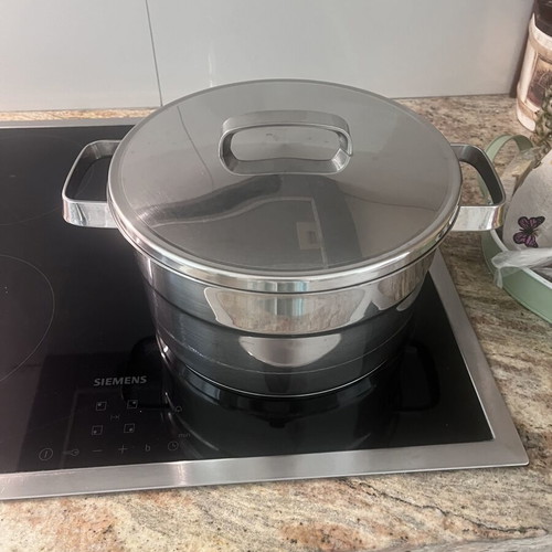 WMF Cromargan 18/10 Stainless Steel Cooking Pot with Lid, Like New
