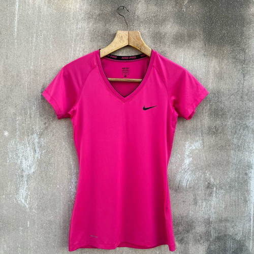 Nike shirt used, no s-m
