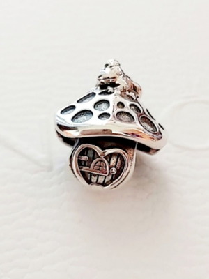 Pandora s925ALE charm 'Mushroom and Frog' silver