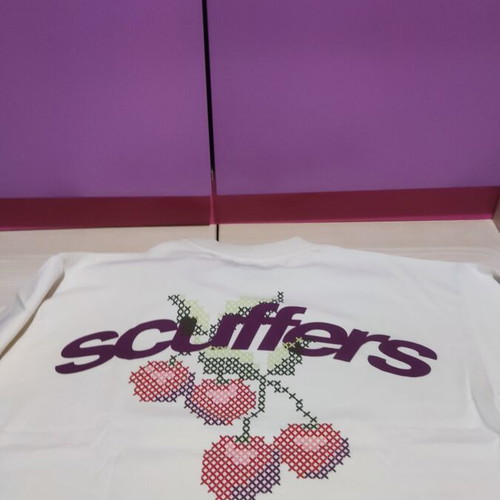 Scuffers t-shirt Large new, white, oversized streetwear