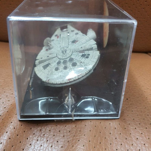 Millennium Falcon Star Wars figure used with box