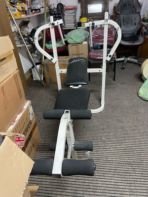 Heraklis used with bar and weights for home fitness