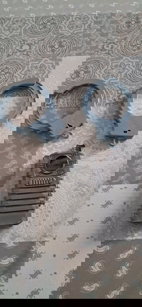 χειροπέδες και ασύρματο πλαστικά παιχνίδια