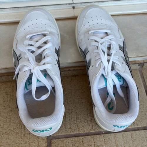 Asics women's athletic shoes, white, size 37.5