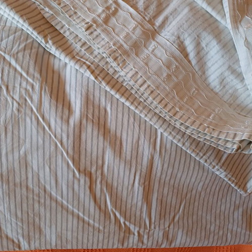Opaque curtain like new, cotton poplin white with gray stripe