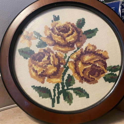 Embroidered frames like new