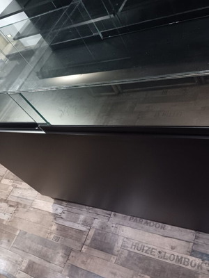 Display cabinet, 150x112x61 cm