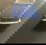  Δύο μοντέλα αυτοκινήτων Ford Mustang 1:23