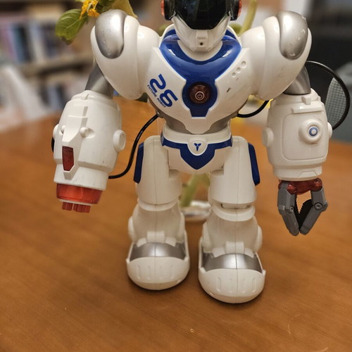 Future Robot 26 remote control robot used with wireless controller