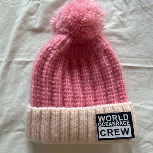Winter hats and scarves set like new, colorful, size M
