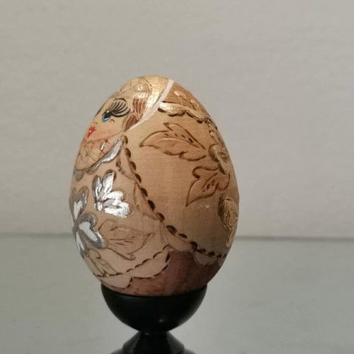 Babushka Matreshka Egg used, wooden with hand carving and painting