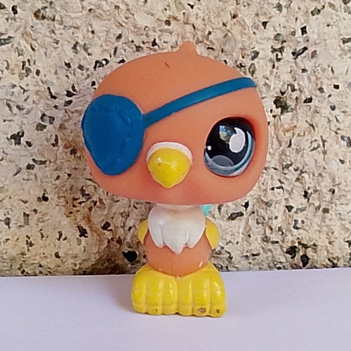 Littlest Pet Shop (LPS) Hasbro figure like new