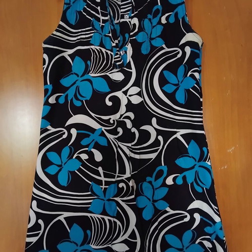 Tunic blue, black and white like new, versatile mini dress