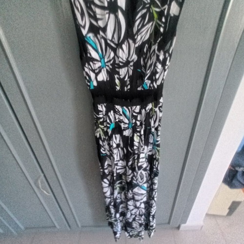 Summer dress M&S like new, black and white, size M