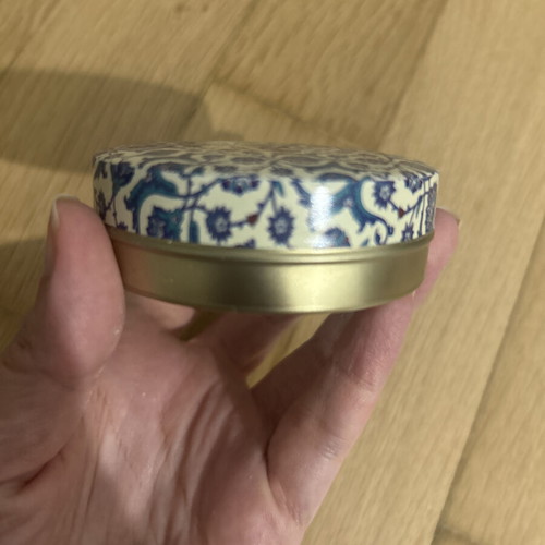 Aromatic soap in metal case from Turkey new