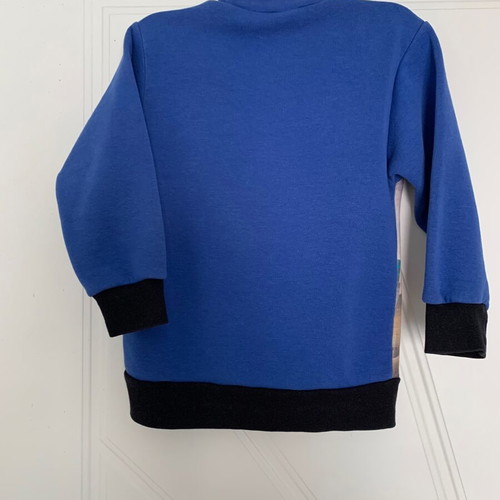 Kids' sweatshirt used, sizes 104-110 cm, ages 3-4