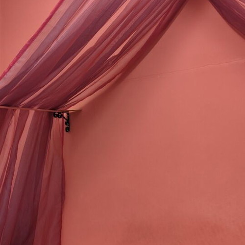 Mosquito net pink with purple like new