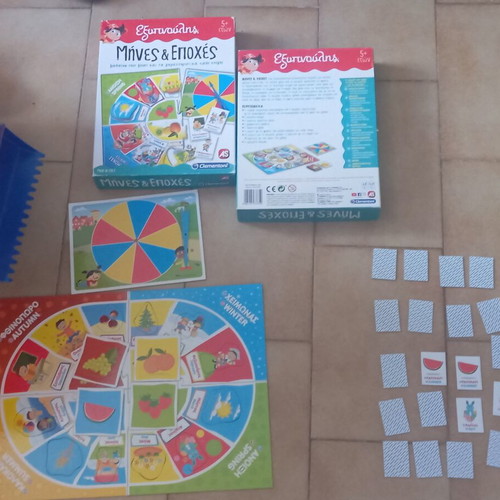 Clementoni Months & Seasons educational board game