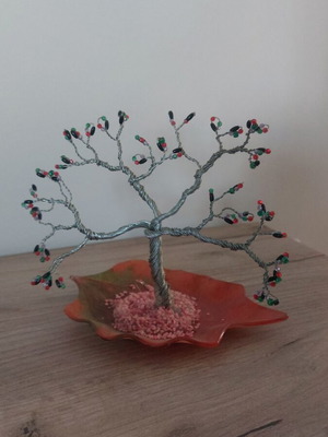Decorative tree with wire and beads on orange leaf base new