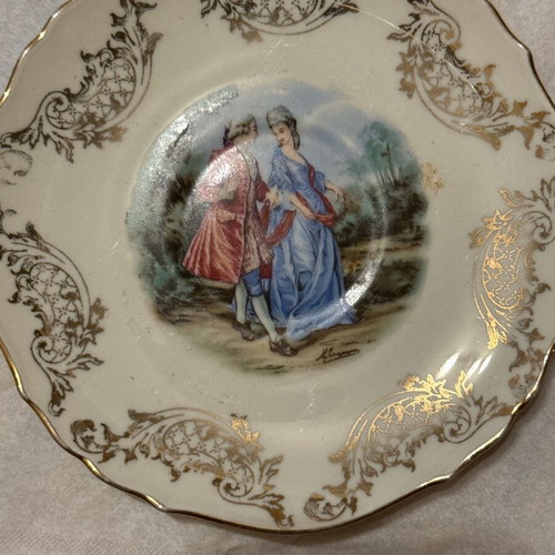 Decorative plate like new