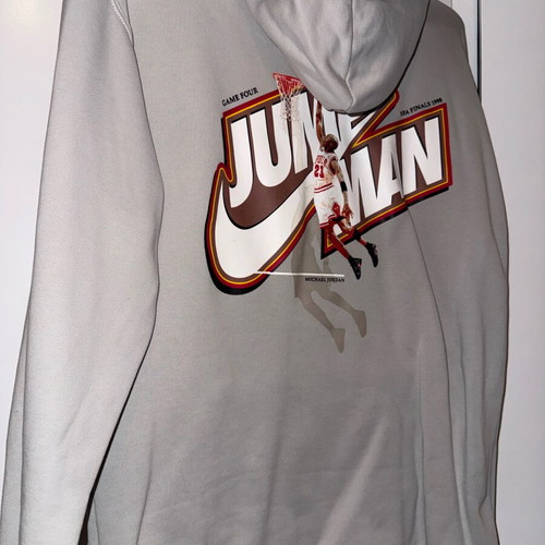 Jordan jacket like new, grey and red, size M
