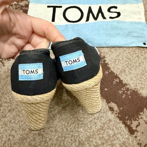 Toms platform shoes used, size 37, black and beige