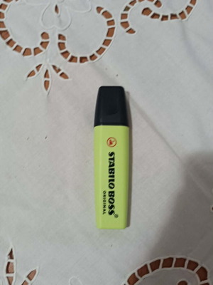 Highlighter yellow, new