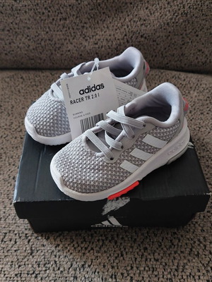 Adidas Racer TR 2.0 βρεφικά παπούτσια καινούργια, μέγεθος EUR 19