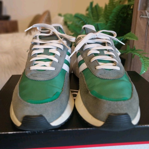 Adidas Originals RETROPY F2 men's shoes green like new, size 46