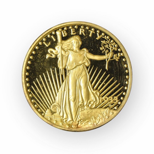 Twenty Dollars 1933 gold plated Liberty USA copy used