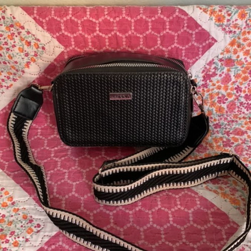 Doca crossbody bag, black