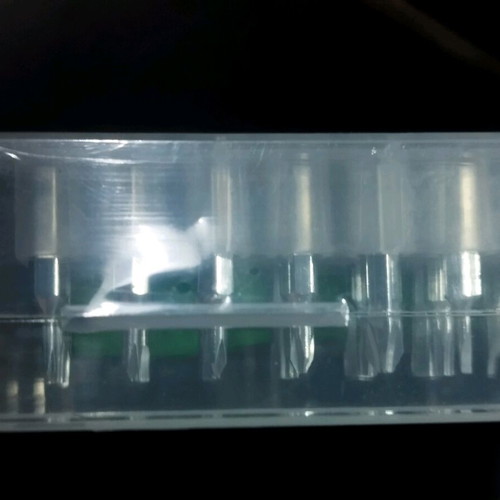 Screwdriver with tips new for delicate tasks