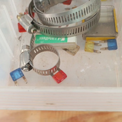 Drawer unit new with 18 transparent drawers and stay-closed system