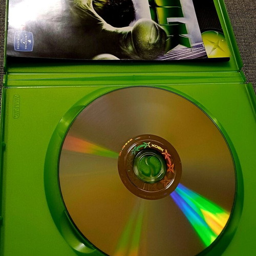 Hulk Xbox game used, complete and in excellent condition